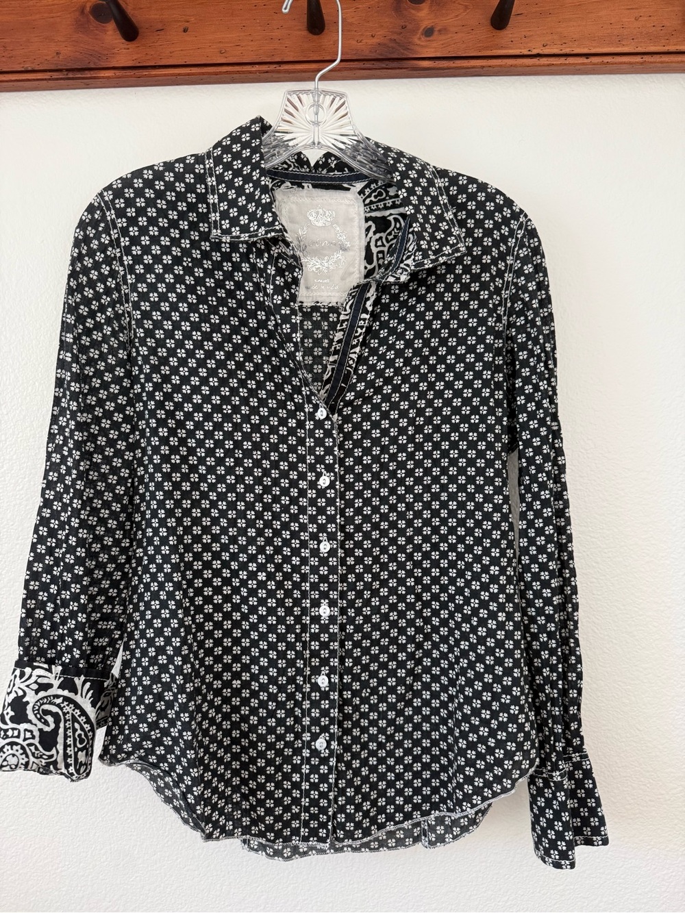 CINO flower button down shirt - Black & White